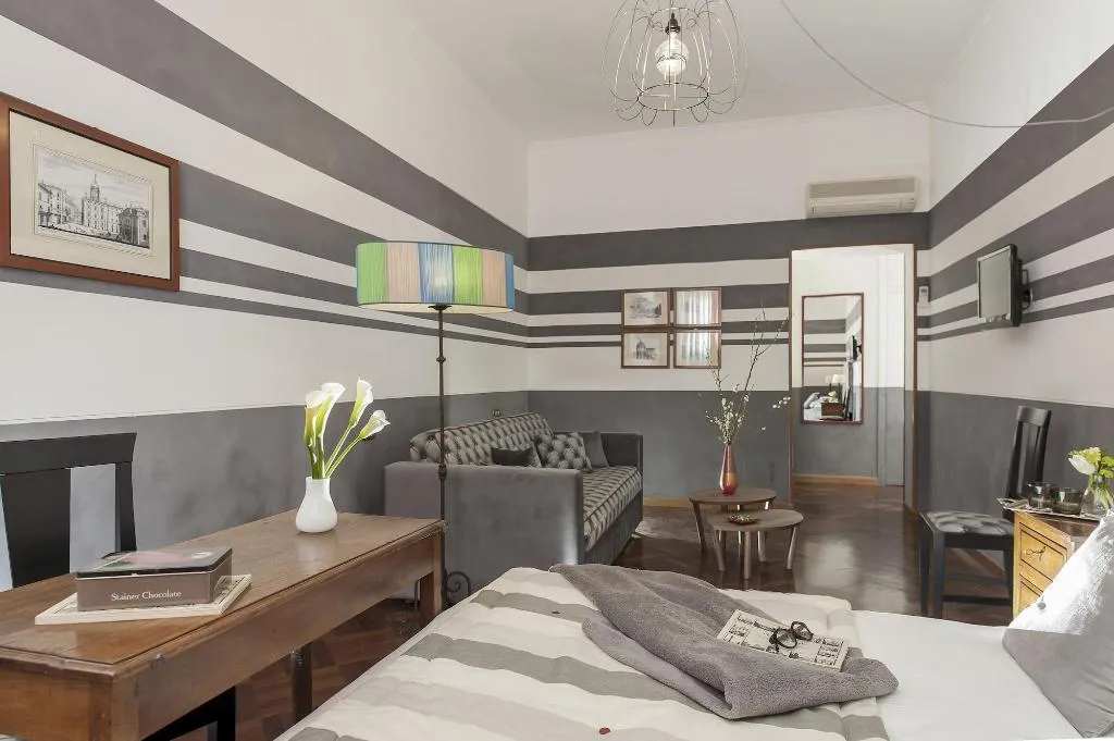 Room, B&B all'Orologio, Rome