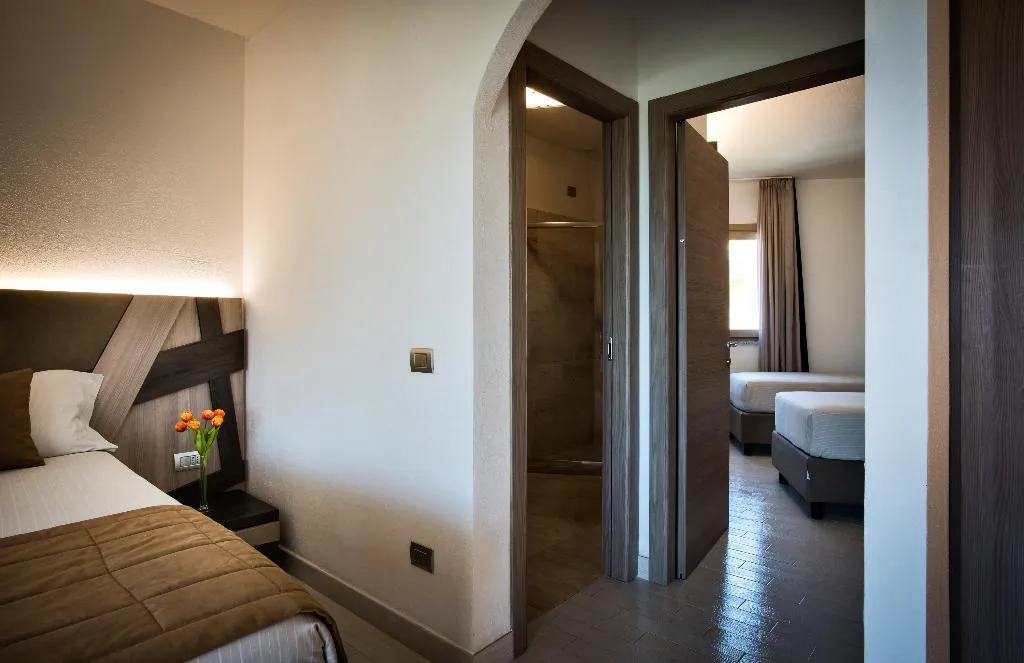SUITE GARDEN VIEW Room, Grand Hotel Resort Ma&Ma - Adults Only, Olbia