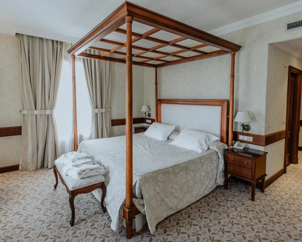 SUITE CLASSIC DOUBLE BED Room, Candido, Madrid