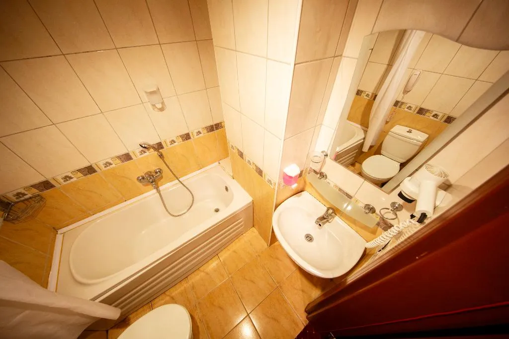 DOUBLE GARDEN VIEW Room, Armir Palace Hotel, Antalya