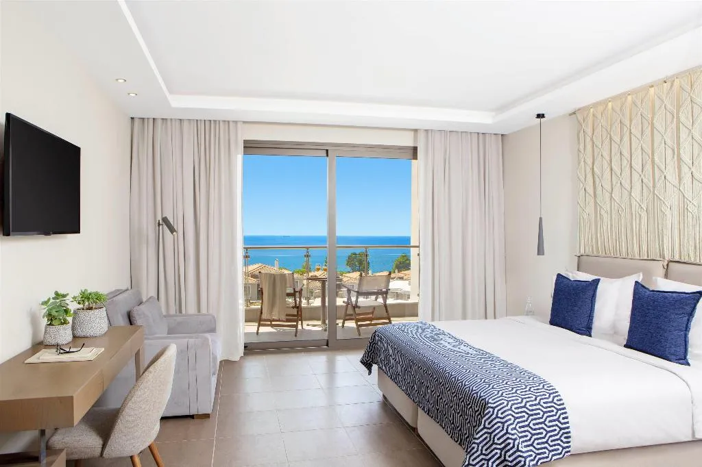 BUNGALOW DELUXE Room, Ajul Luxury Hotel & Spa Resort Registry Collection, Halkidiki