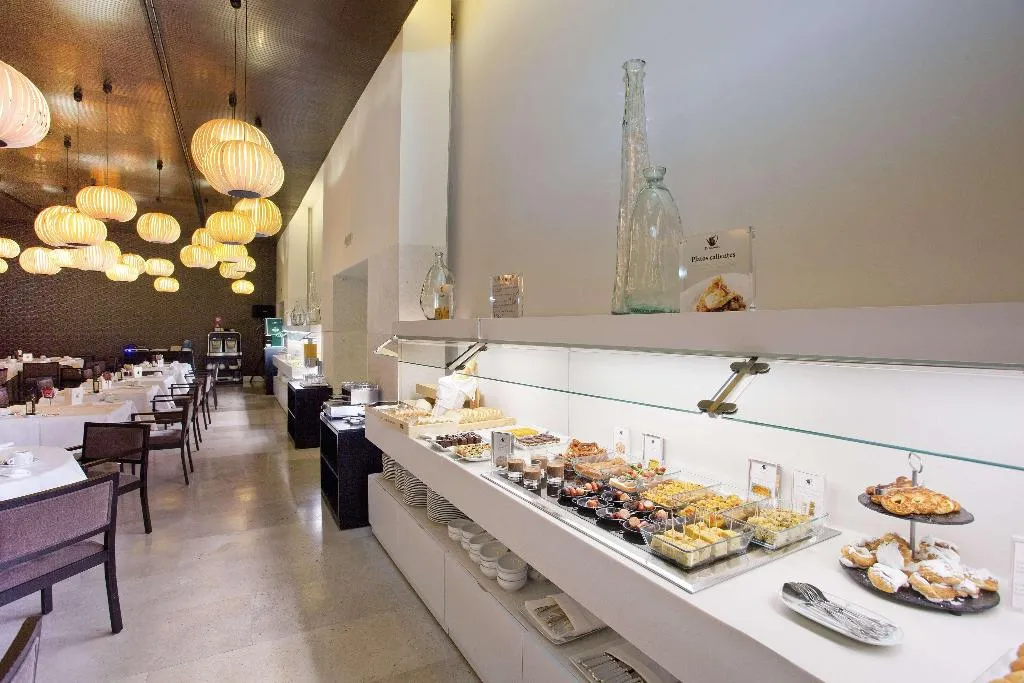 Restaurant, Parador de Alcala de Henares, Madrid