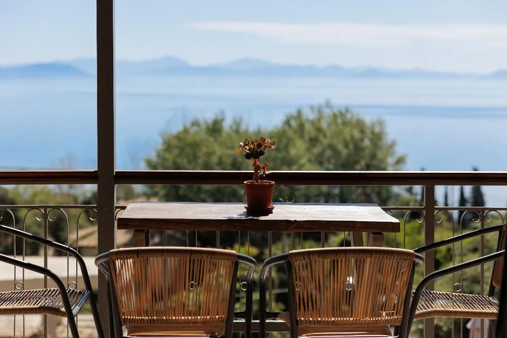 APARTMENT TWO BEDROOMS Room, The Summit Escape, Corfu