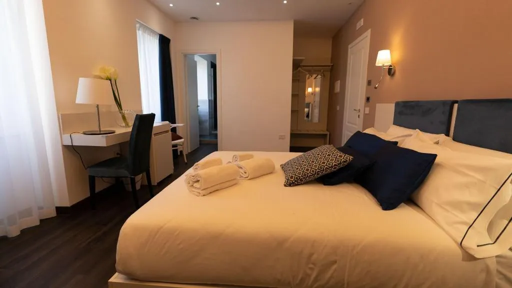 Room, Palazzo Cappuccini Art Relais, Naples