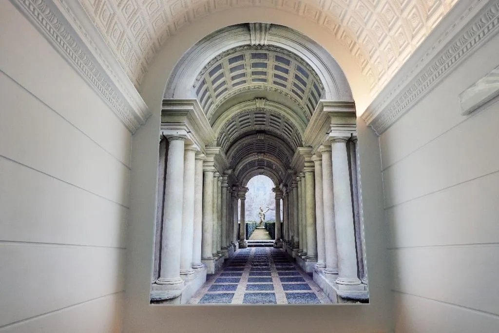 Lobby, Barberini, Rome