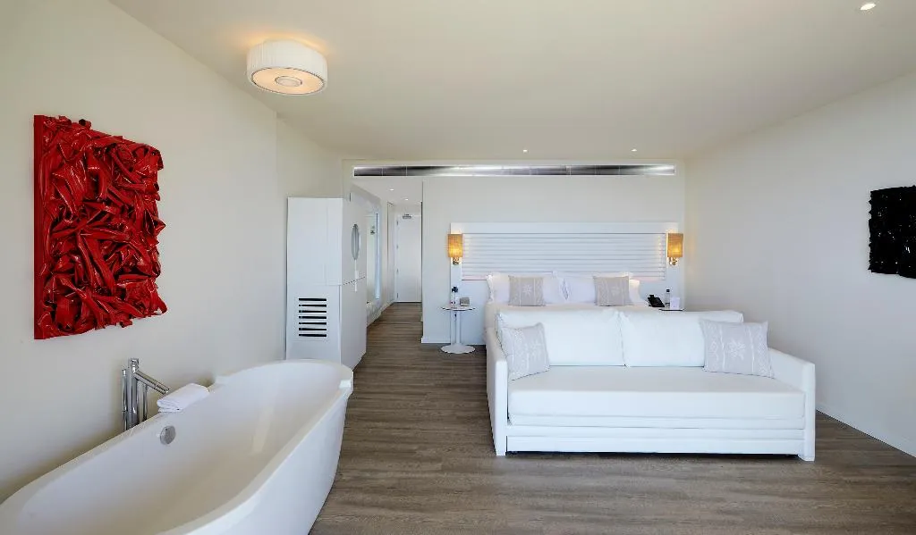 SUITE STANDARD Room, ME Ibiza, Ibiza
