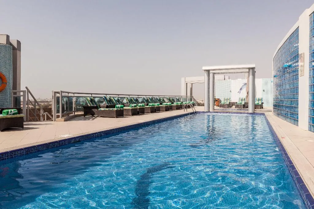 Pool, Holiday Inn Dubai - Al Barsha, Dubai