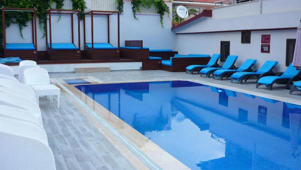 Sports and Entertainment, Street61 Studios, Dalaman
