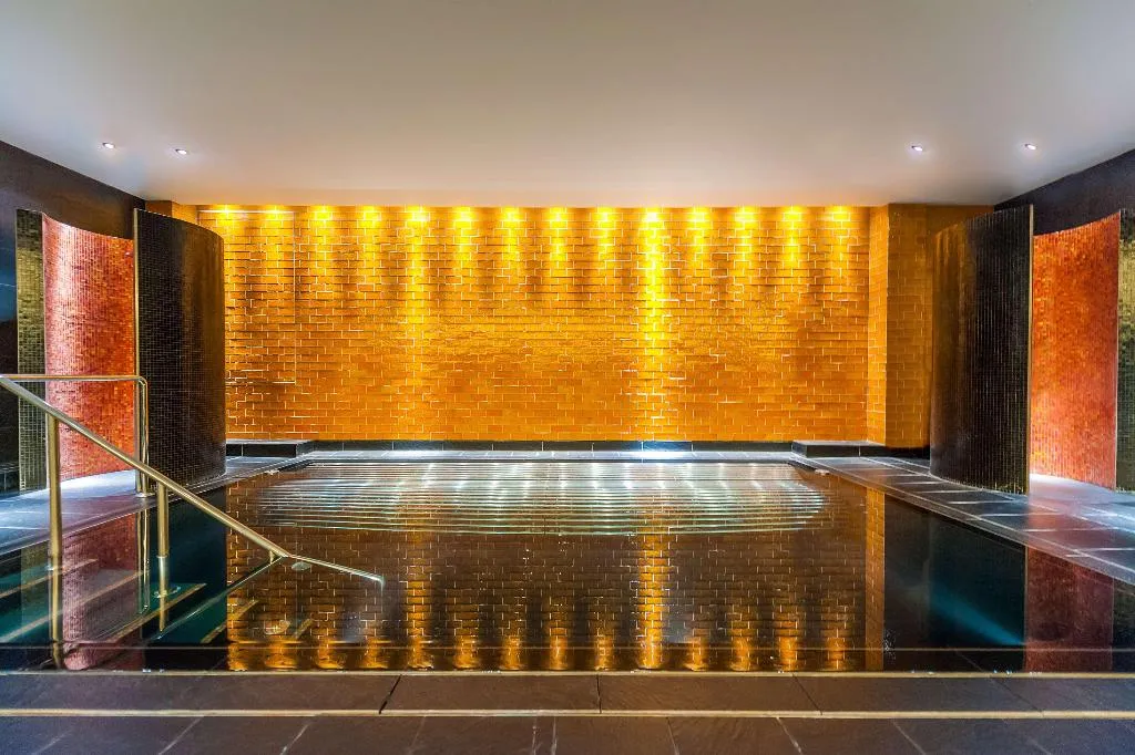 Pool, Radisson Blu Hotel Latvija, Riga