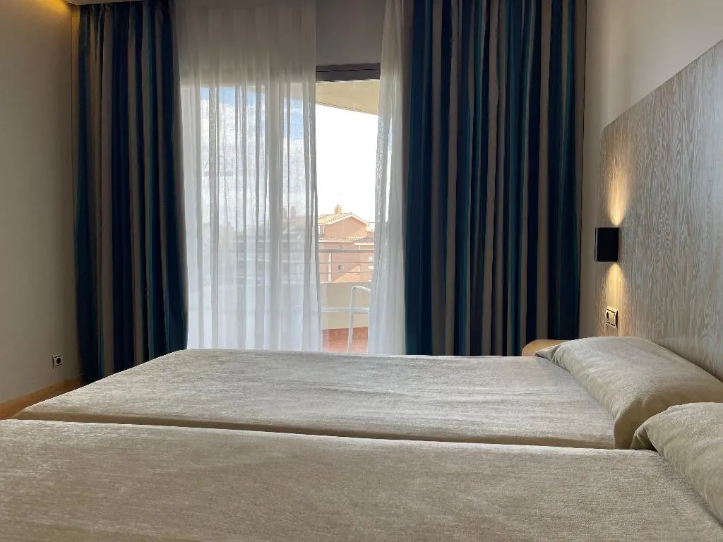 Double or Twin STANDARD Room, AGH Canet, Valencia