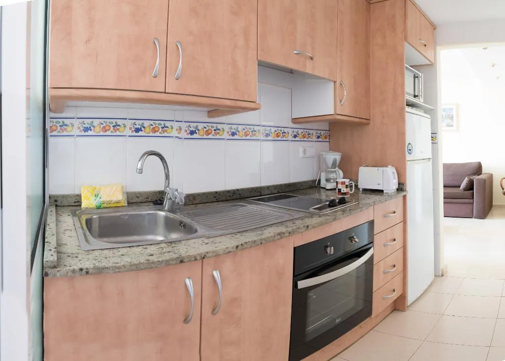 APARTMENT TWO BEDROOMS Room, Apartamentos Gemelos 23-Beninter, Costa Blanca