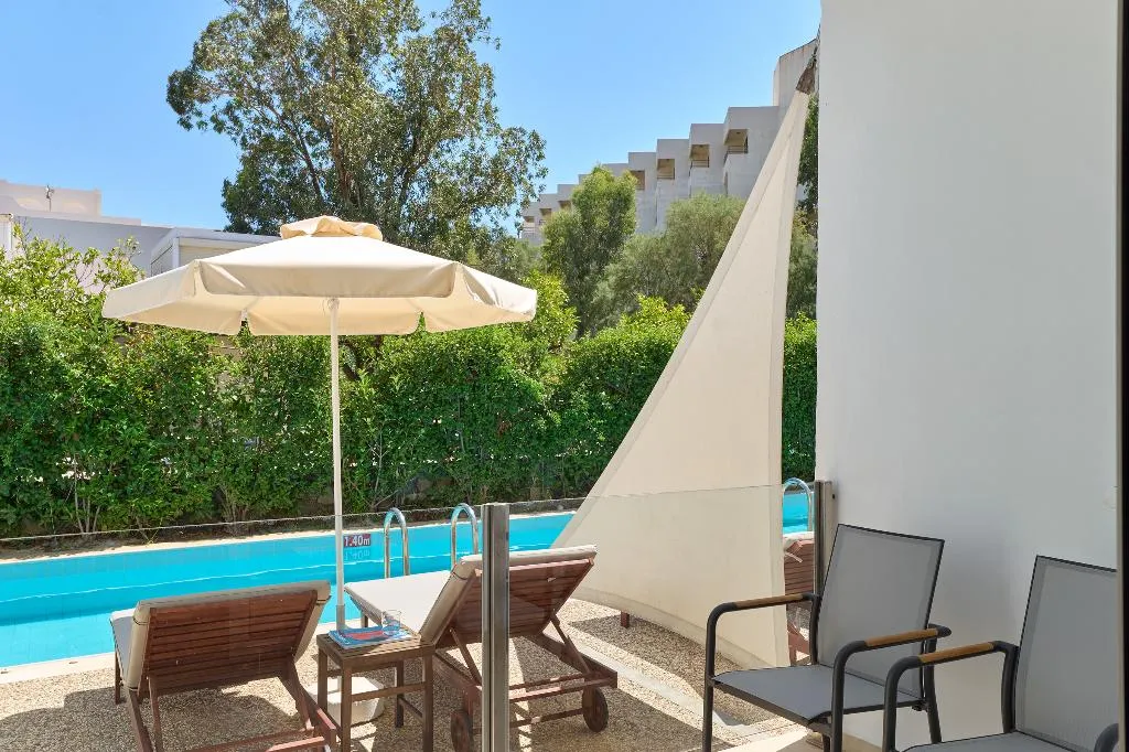 FAMILY ROOM POOL VIEW Room, Atlantica Akti Zeus, Crete