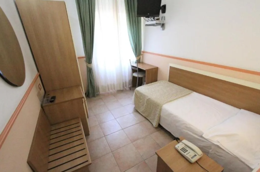 SINGLE ECONOMY Room, Corallo Milano, Milan