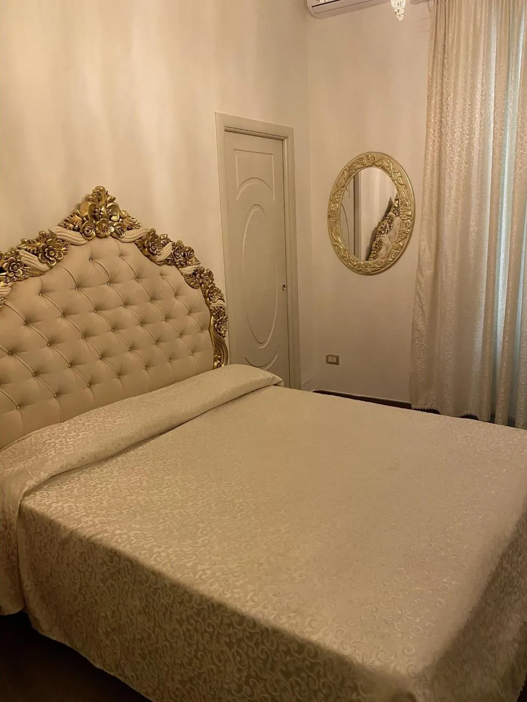 Room, Guesthouse Maria Francesca, Naples