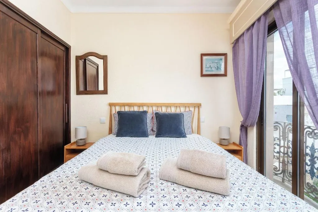 Room, Pension Bicuar, Algarve