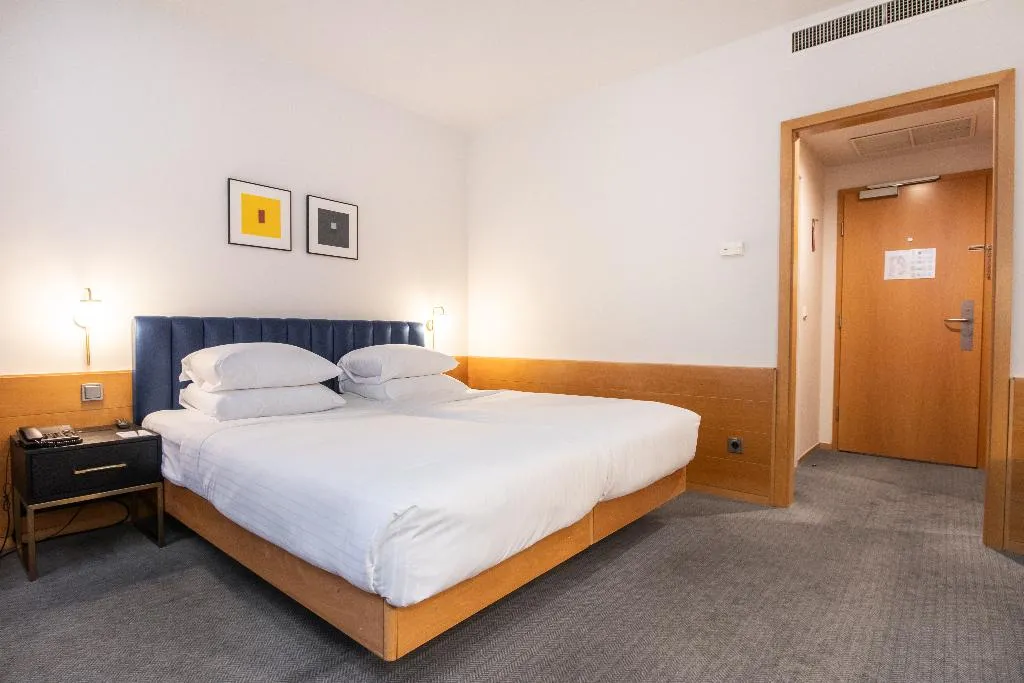 Double or Twin GUEST ROOM Room, K+K Hotel Fenix, Prague