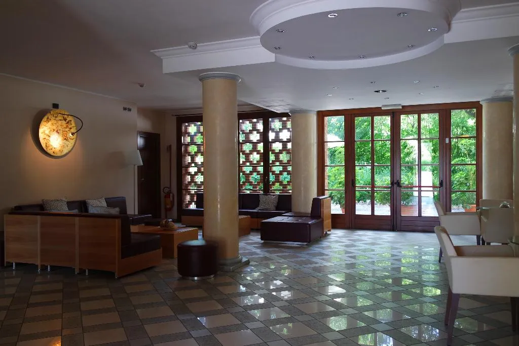 Lobby, Country Hotel Castelbarco, Milan