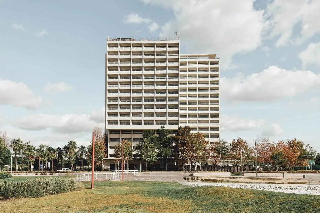 General view, The Pearl Troia, Lisbon