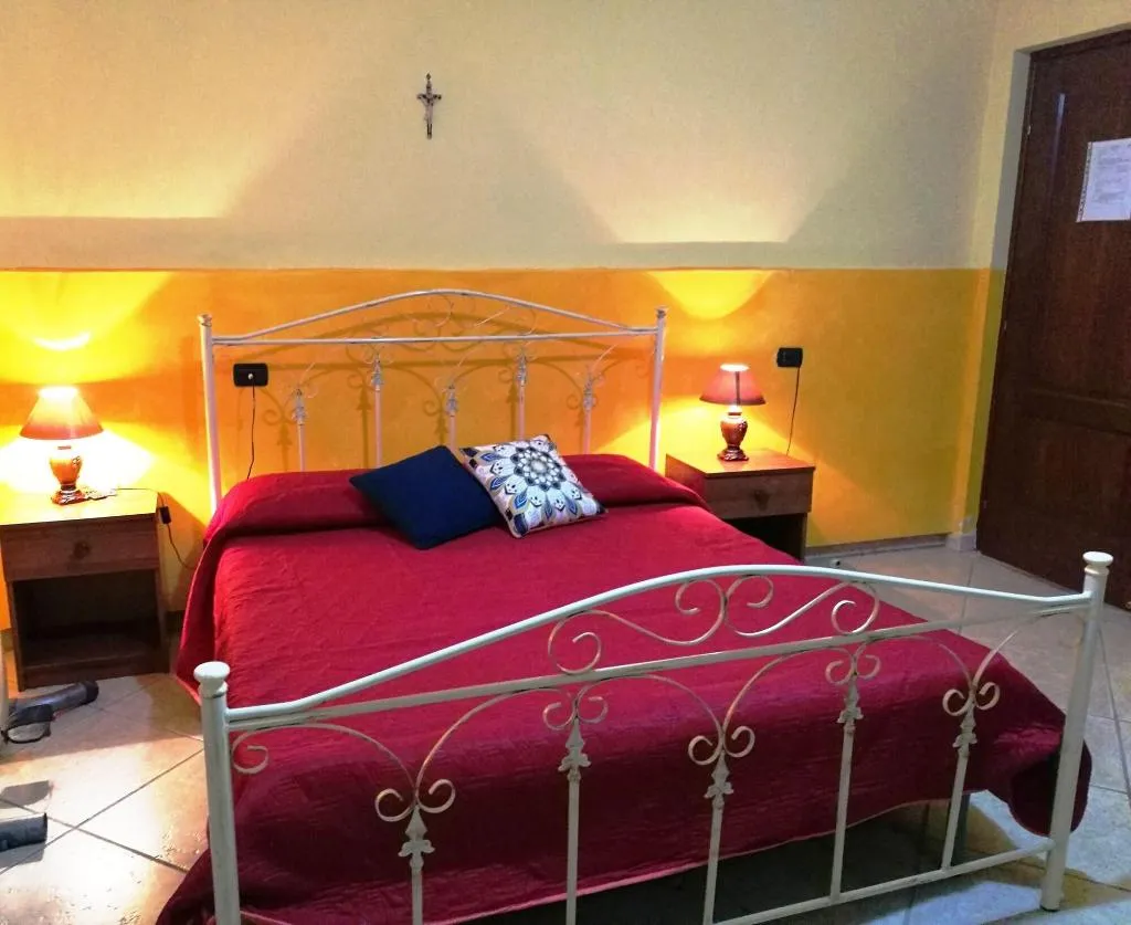 Room, Garden inn, Naples