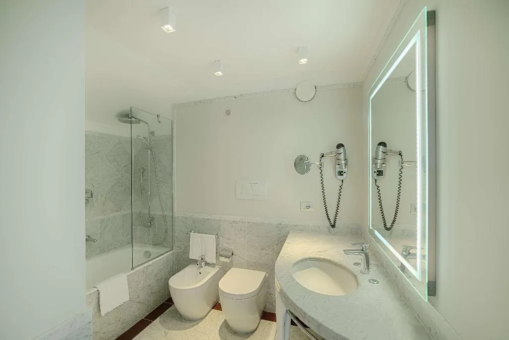 SUITE DUPLEX Room, NH Collection Roma Centro, Rome