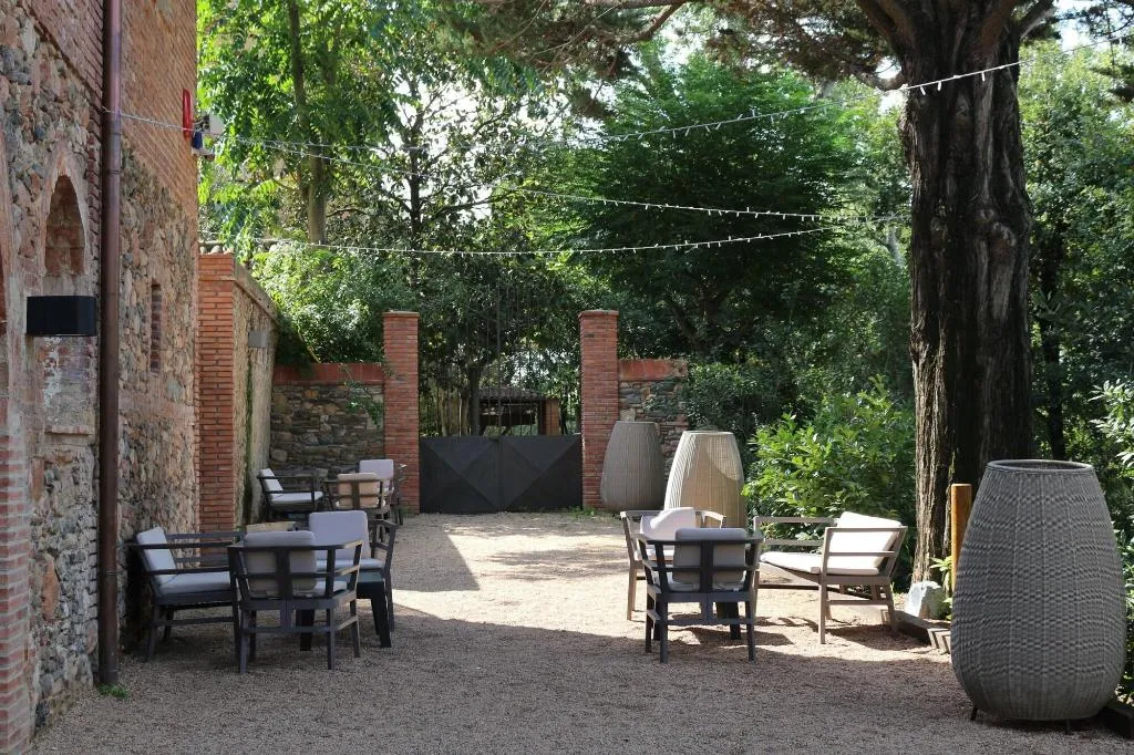 Terrace, Can Ribalta Hotel Gastronòmic, Barcelona