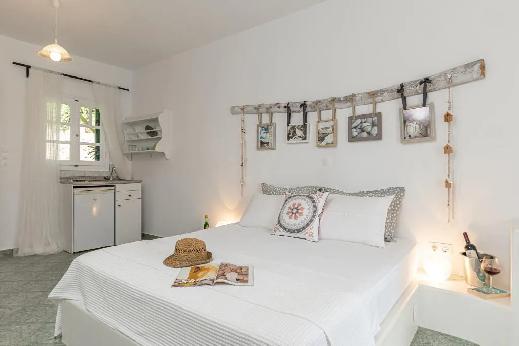 STUDIO WITH BALCONY Room, Palatiana Agriturismo - Philoxenia Cottages, Crete