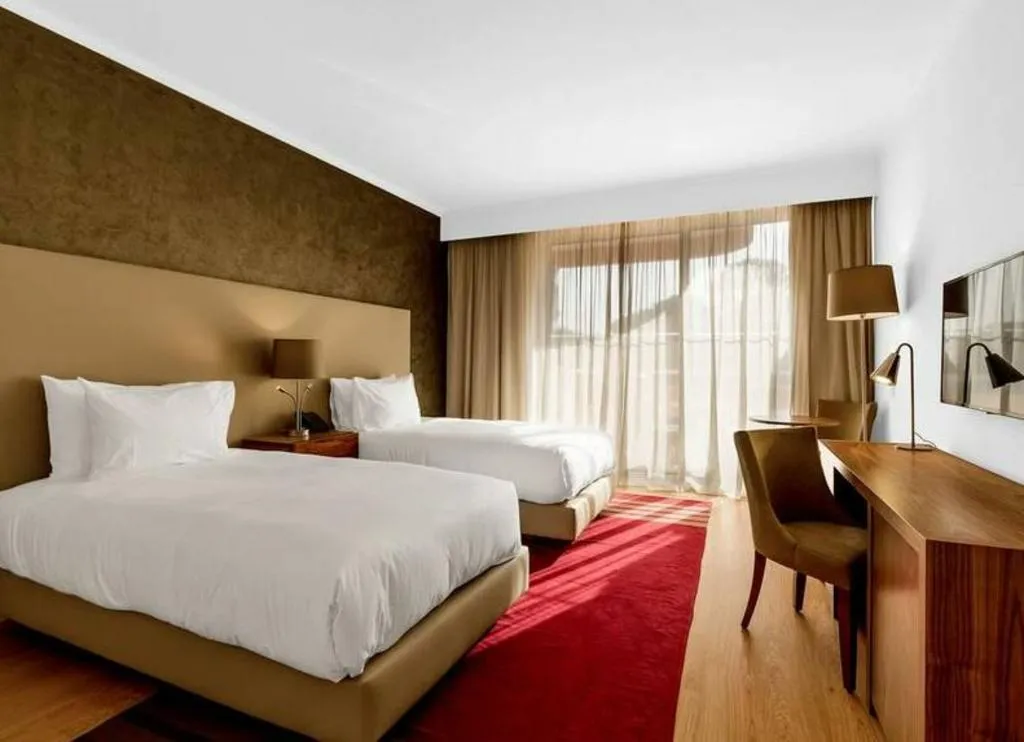 FAMILY ROOM POOL VIEW Room, Vilamoura Garden Hotel- Adu, Algarve