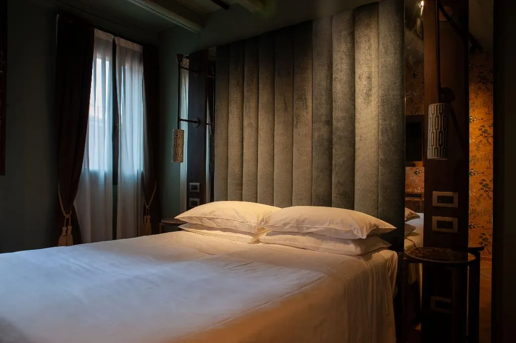 Double or Twin CLASSIC Room, Campiello Hotel, Venice