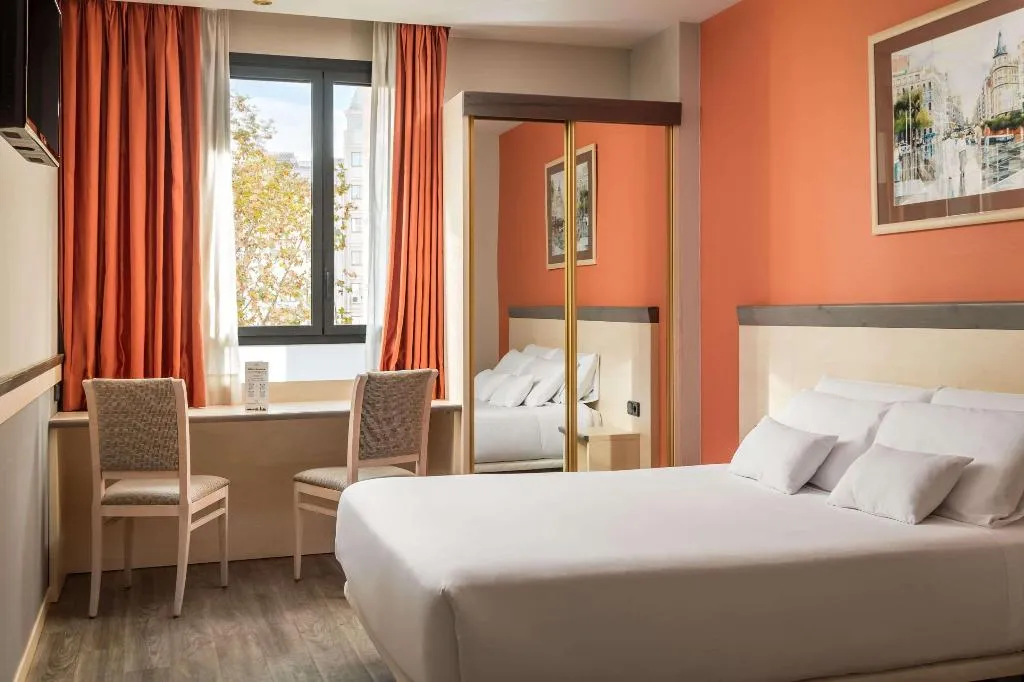 Double or Twin SUPERIOR Room, Petit Palace Trencadis, Barcelona