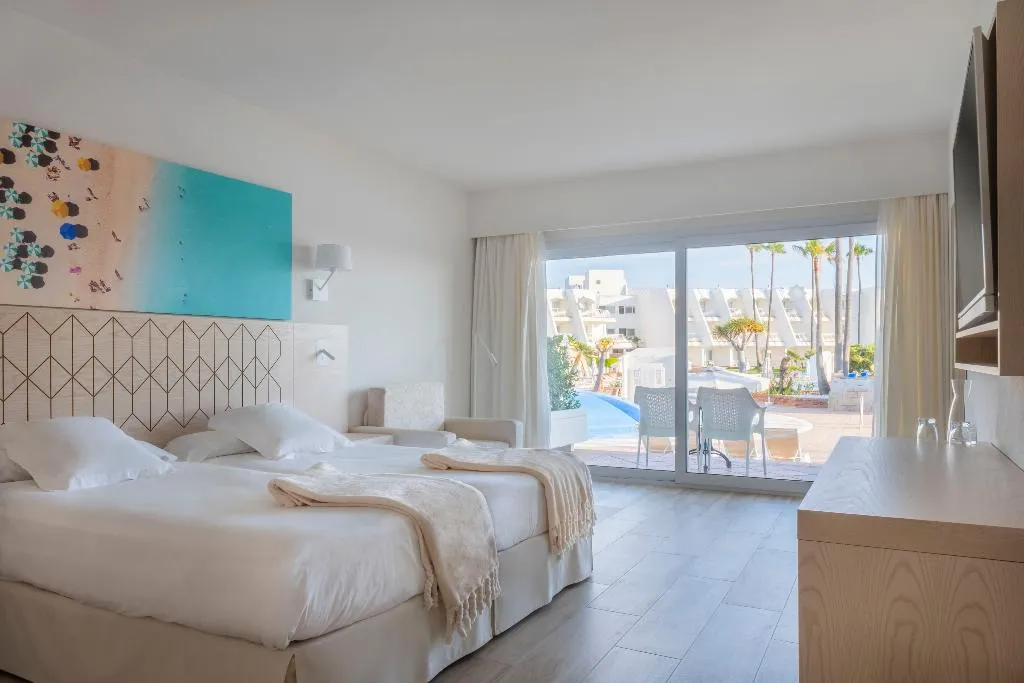 FAMILY ROOM CAPACITY 4 Room, Iberostar Waves Royal Andalus, Costa De La Luz