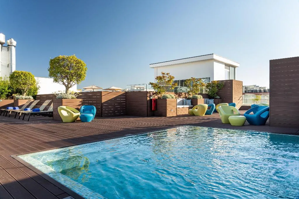 Pool, Jupiter Lisboa Hotel – Rooftop & Spa, Lisbon