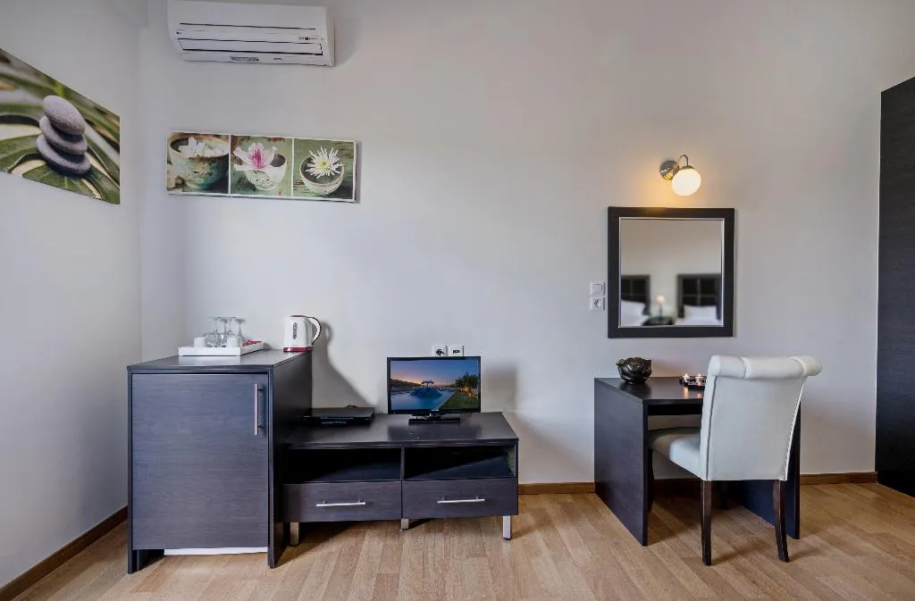 SUITE BASIC Room, RG Village Crete, Crete