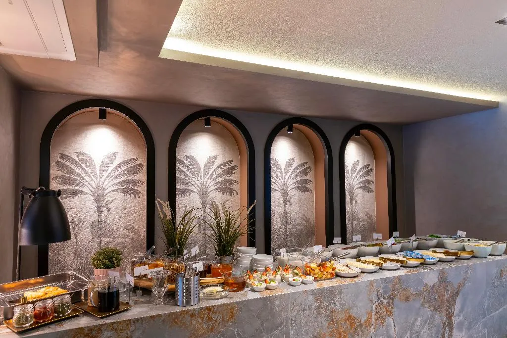 Restaurant, The New Zeybek Hotel, Izmir