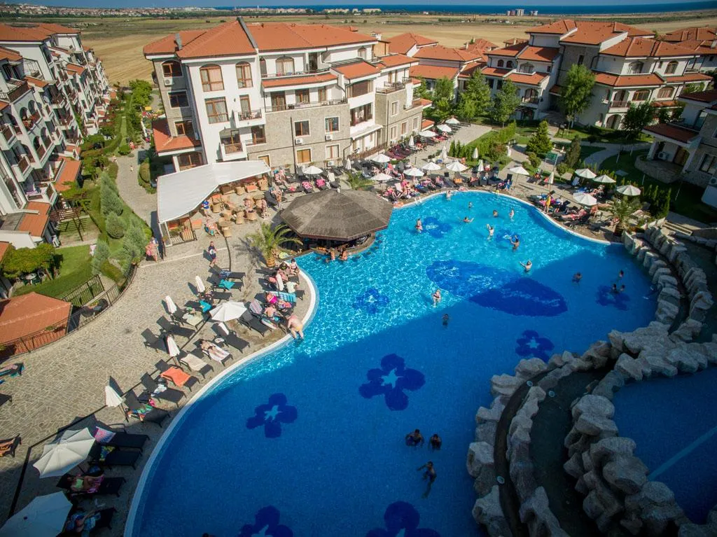 Pool, The Vineyards Spa Resort, Bourgas