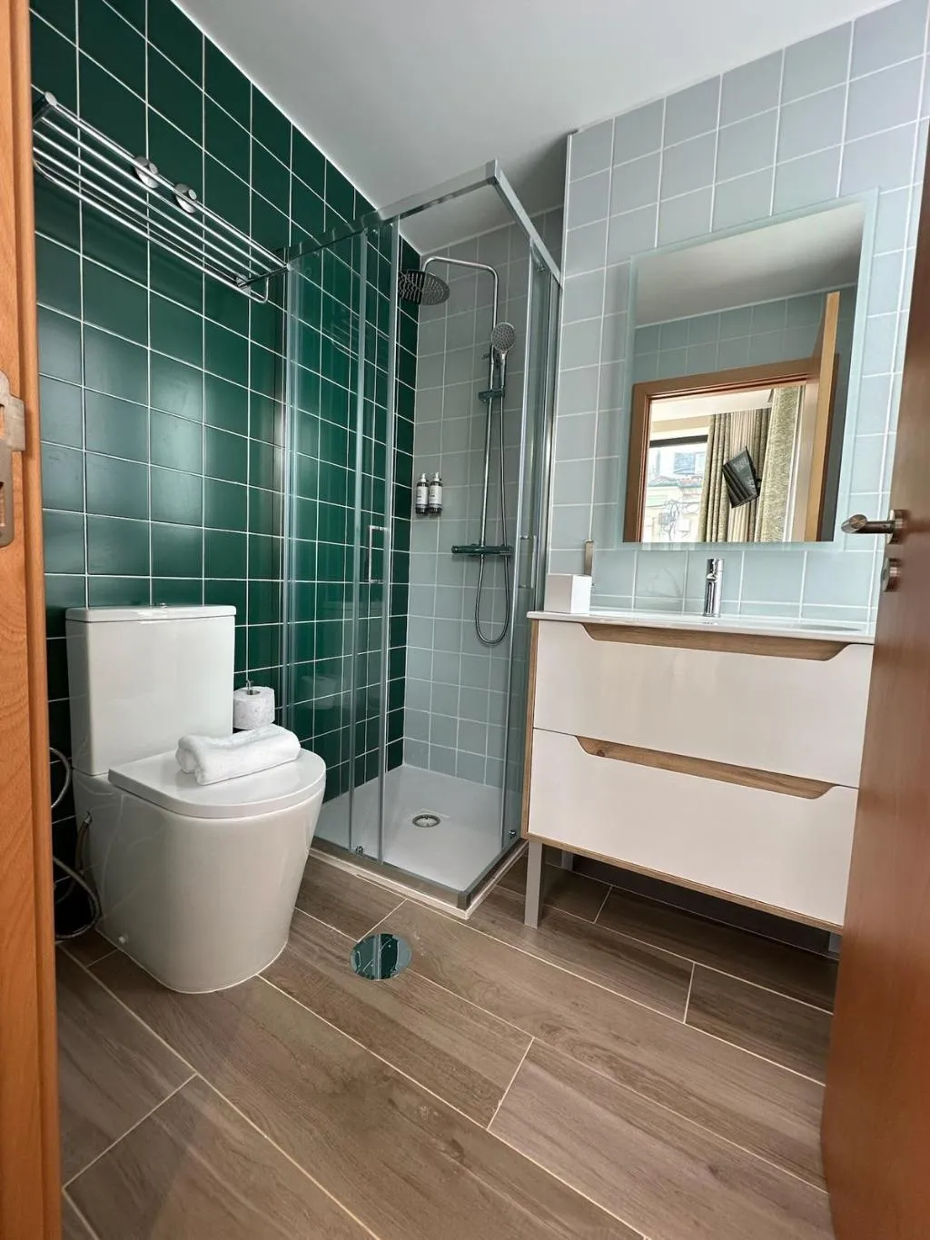 SINGLE STANDARD Room, Oporto Station Hostel & Rooms, Porto