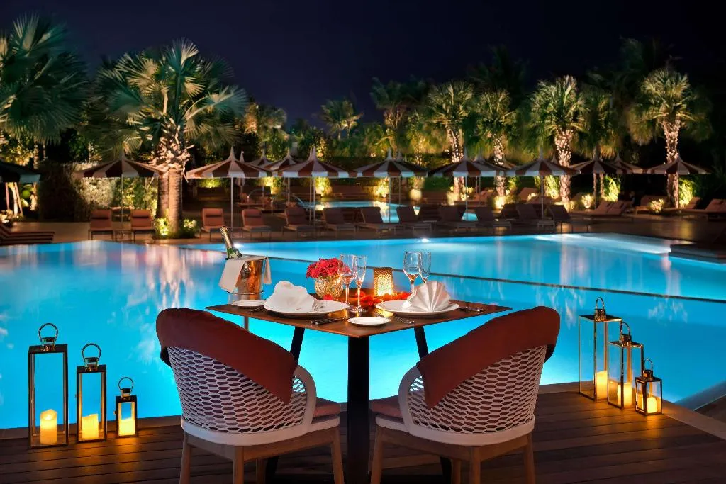 Restaurant, Banyan Tree Dubai, Dubai