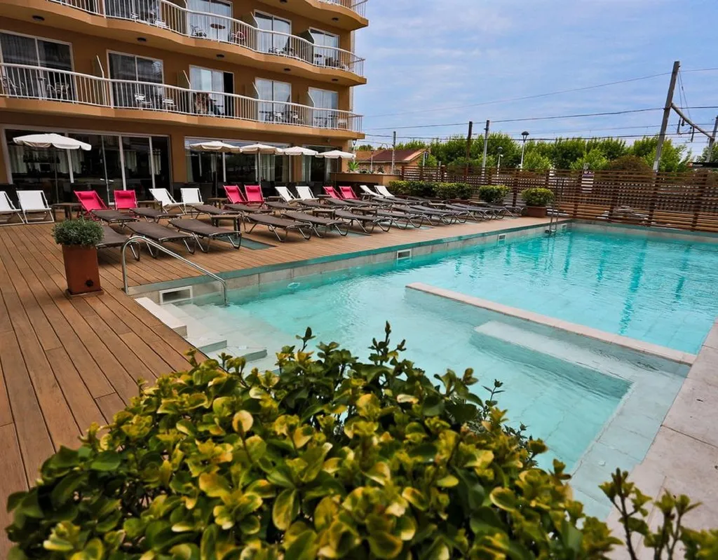 Pool, Volga, Costa Brava