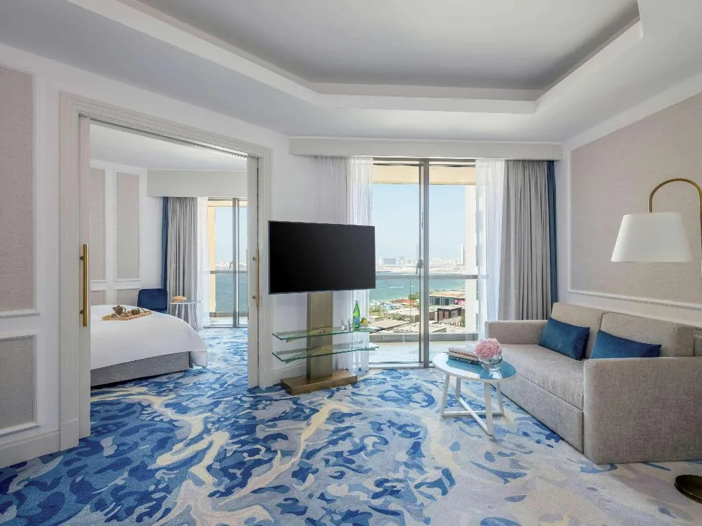 SUITE PRESTIGE Room, Sofitel Dubai Jumeirah Beach, Dubai