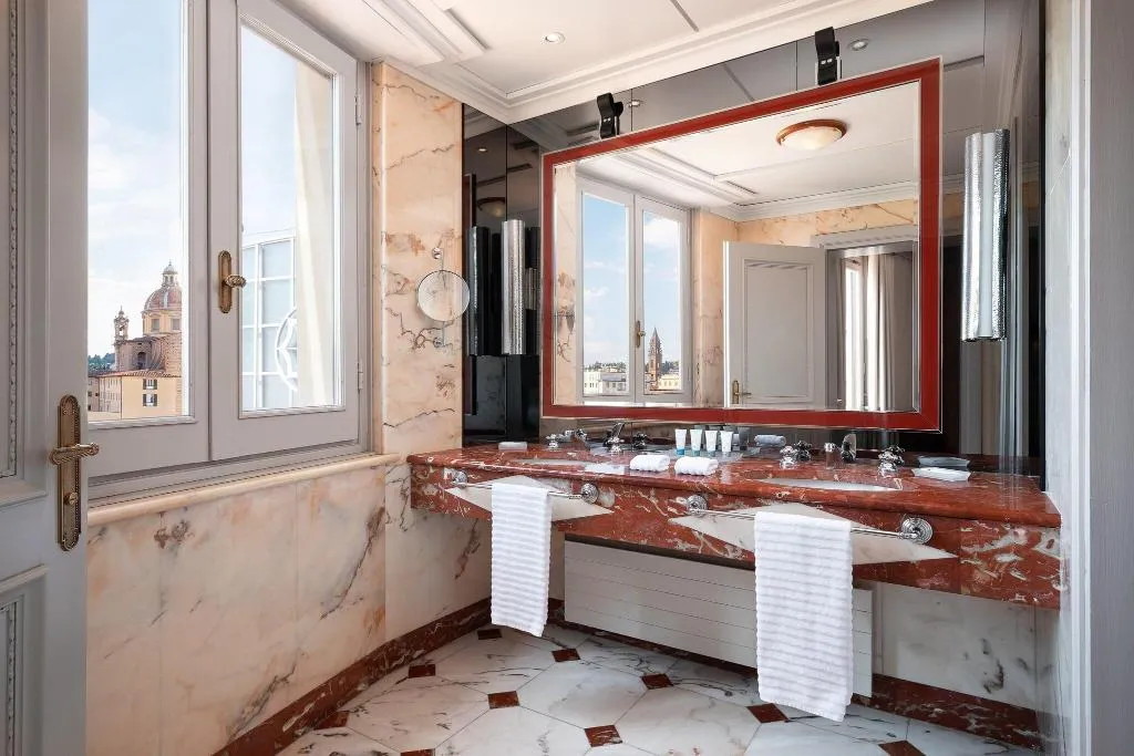 APARTMENT KING SIZE BED Room, The Westin Excelsior, Florence