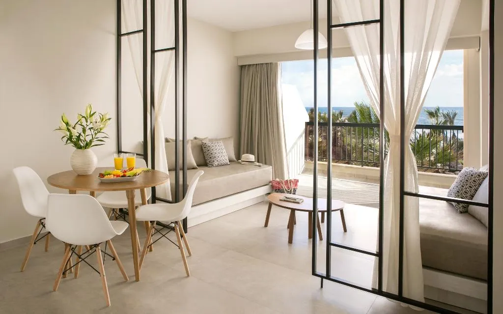 Room, Louis Paphos Breeze, Cyprus
