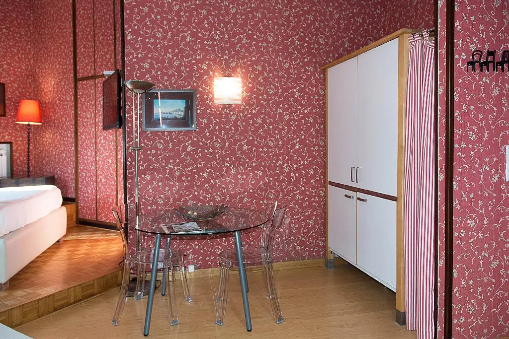 APARTMENT STANDARD Room, Residenza Echia, Naples