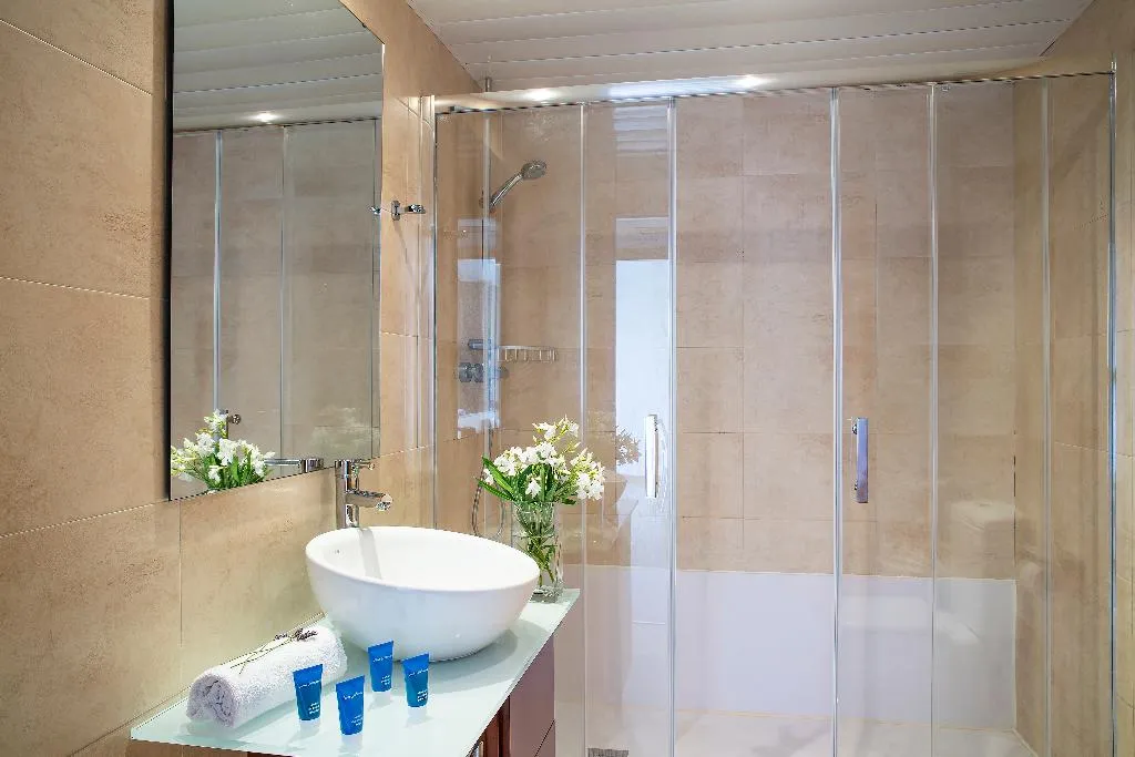 APARTMENT CAPACITY 4 ONE BEDROOM Room, Pierre & Vacances Empuriabrava, Costa Brava