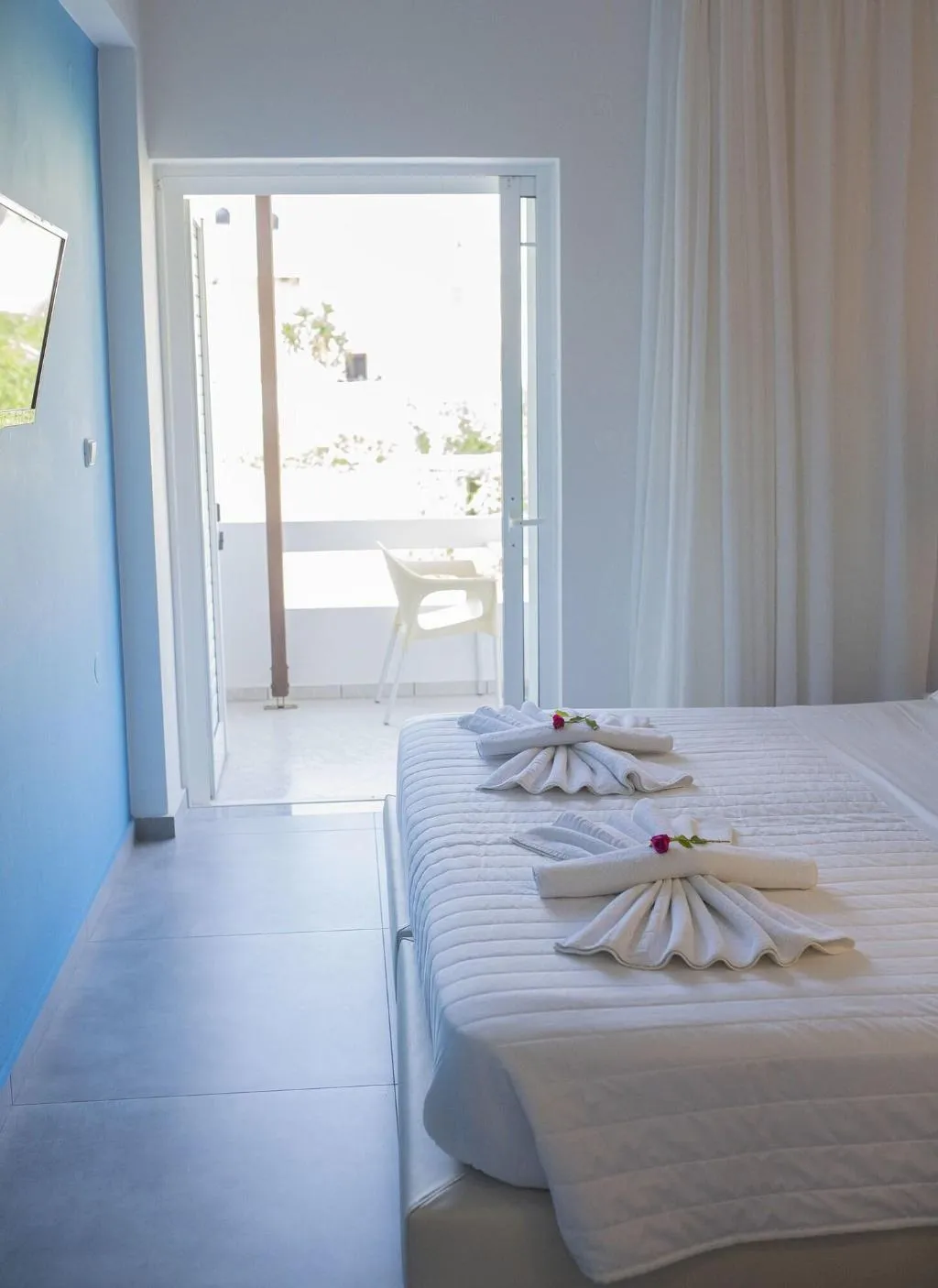 Room, Niriides Hotel, Crete