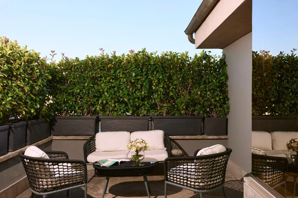 SUITE WITH TERRACE Room, Anantara Palazzo Naiadi Rome Hotel, Rome