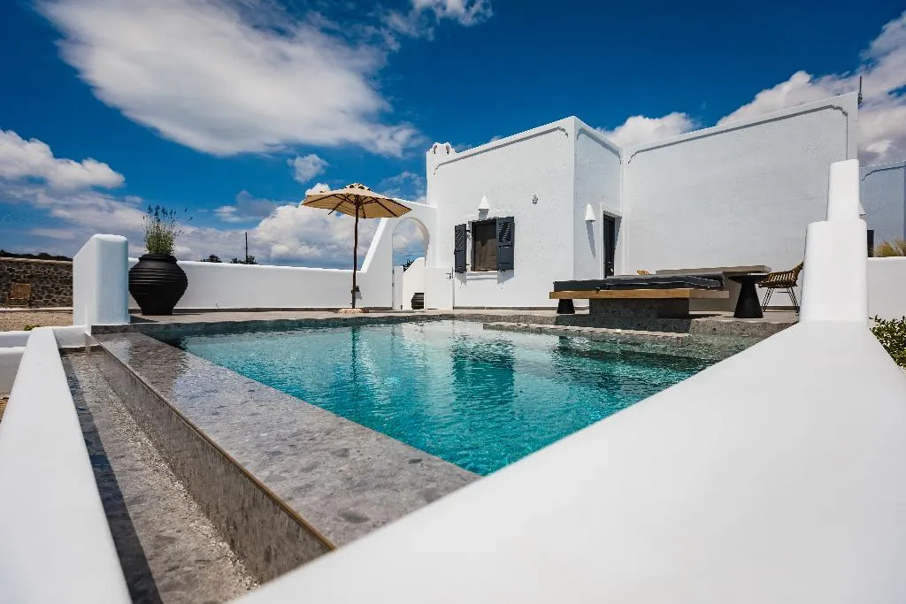 JUNIOR SUITE LUXURY Room, Vineyard Exclusive Suites, Santorini