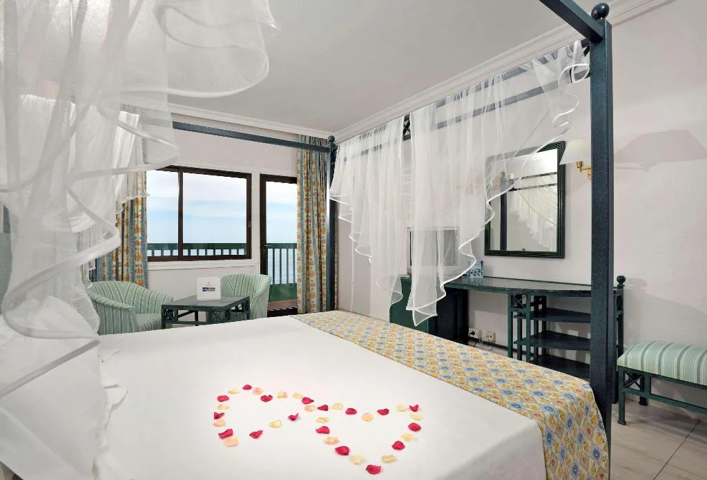 Room, Sol Puerto de la Cruz Tenerife, Tenerife