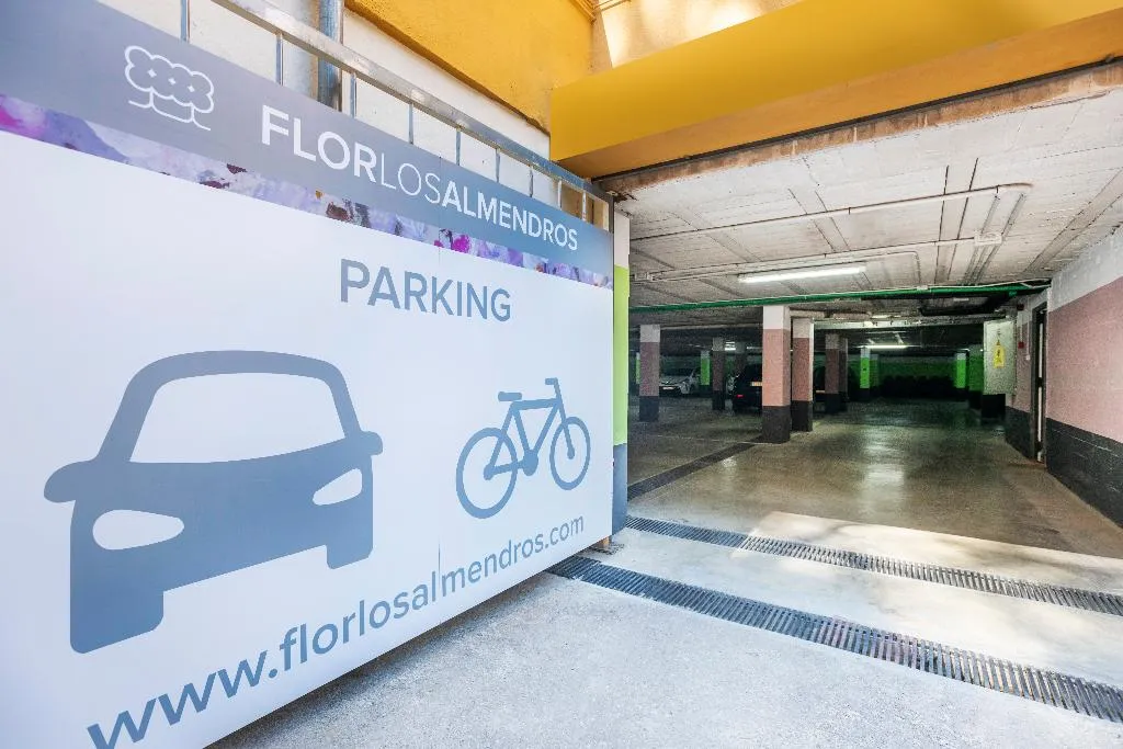 Sports and Entertainment, FLOR Los Almendros Apartamentos, Majorca