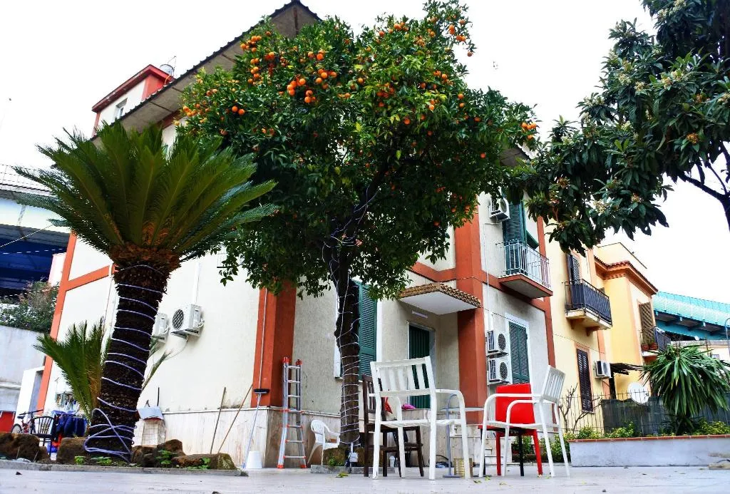 General view, Naples Experience Backpackers Hostel, Naples