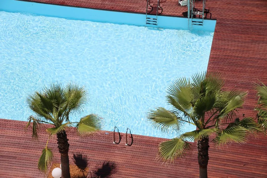Pool, Iberostar Waves Bahía de Palma, Majorca