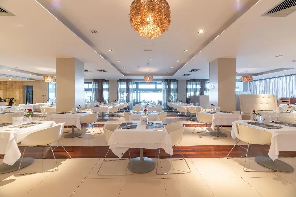 Restaurant, Napa Mermaid Hotel & Suites, Cyprus